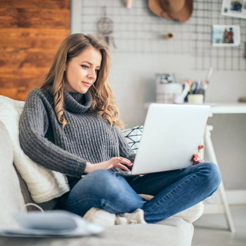 My name is Liubov Borisova. I'm a researcher and academic coach. I teach early career researchers find their voice in academia and succeed at their own terms. I can edit and proofread your paper with ease to make sure it is in the top form for publication.