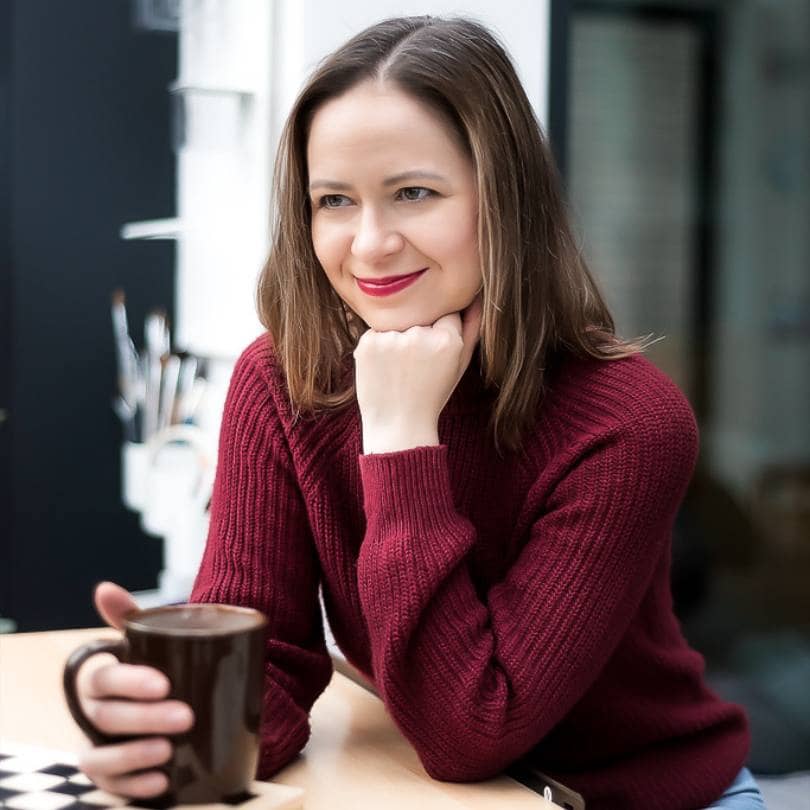 Liubov Borisova, a researcher and an academic coach. I teach academic and scientific writing and skills. I wish for all researchers to write journal articles, research papers and publications stress-free and fast.